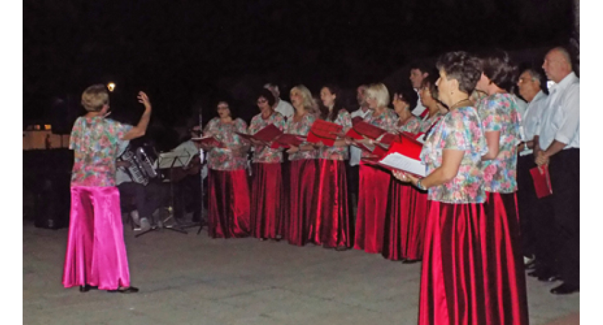  Pazovački hor se predstavio pećinačkoj publici